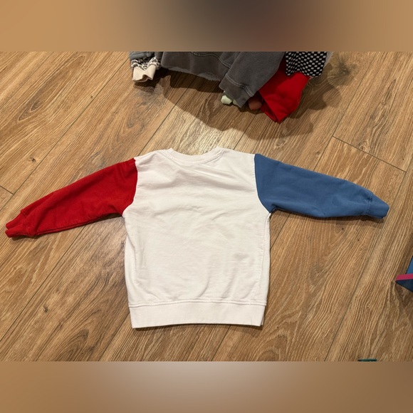 June + Grey - Picture 2 of 3